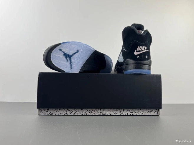 One Kick Jordan Reimagined Metallic Air HF3975-001 5 Black 0816